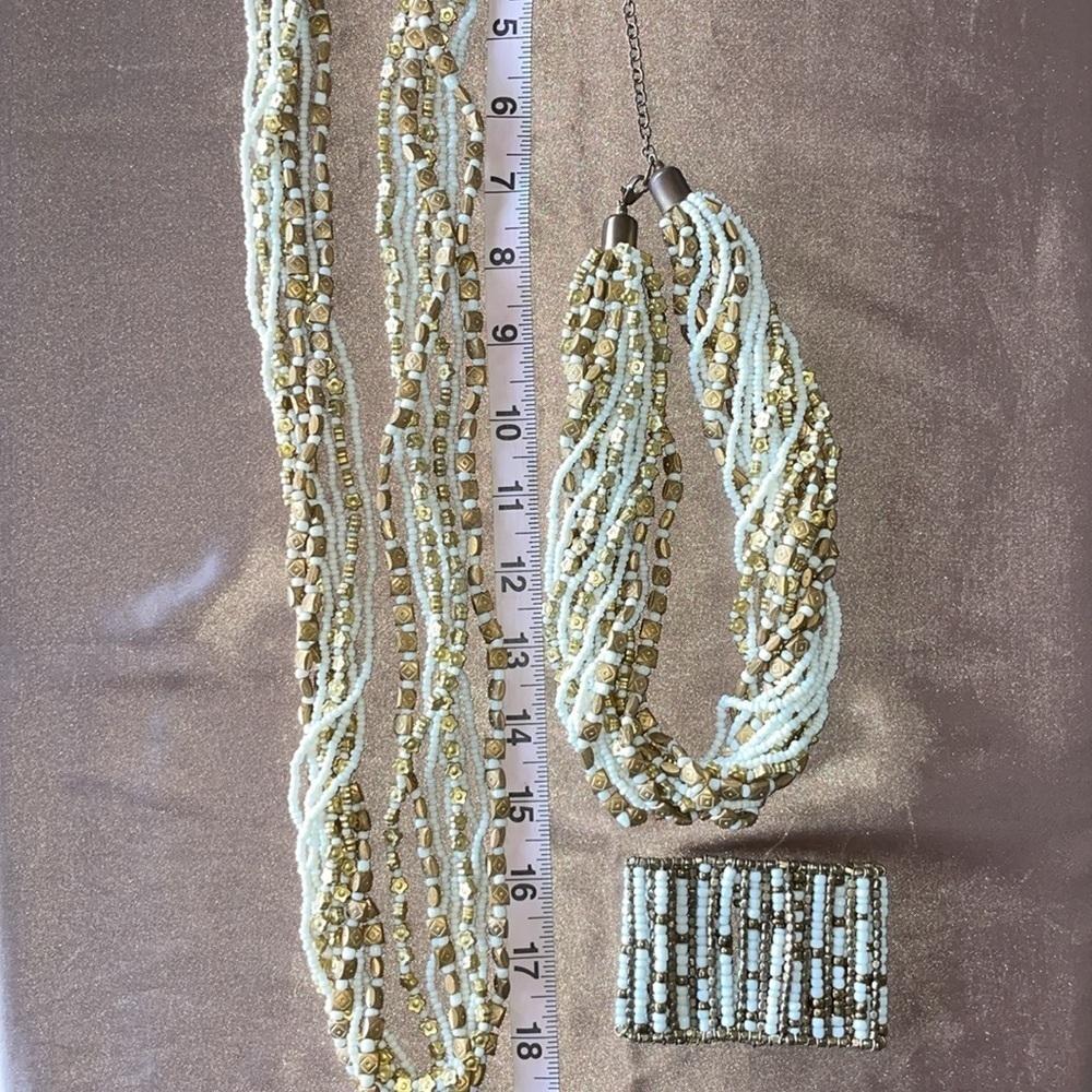 Stunning White & Gold Beaded Multi-Strand Twist Necklace & Bracelet Set Unique - Picture 8 of 16